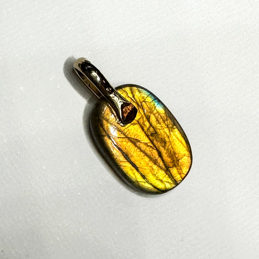 Labradorite Pendant