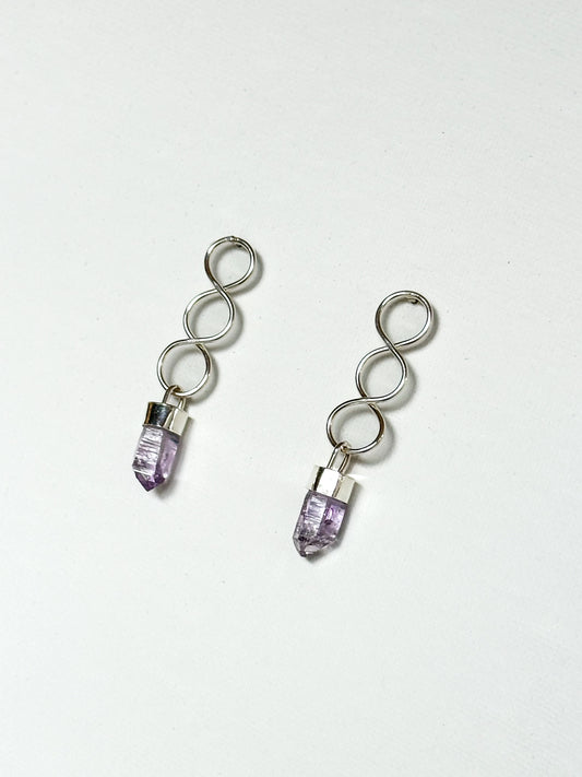 Silver swirl w/ amethyst