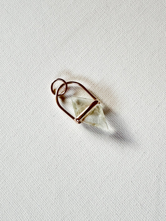 Lemon Quartz Argyle Pendant