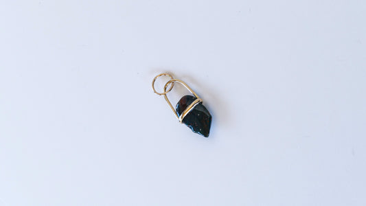 Bloodstone gold pendant